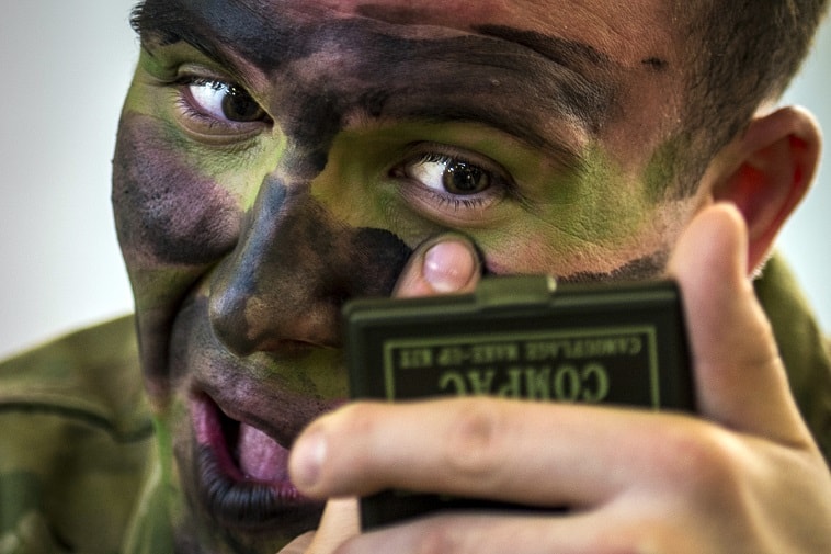 A New Eye Gel That Could Save A Soldier’s Eye